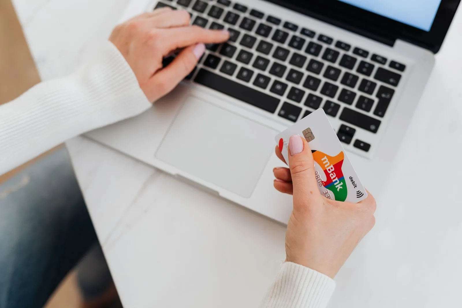Evolution and Examples of Digital Banking Transformation