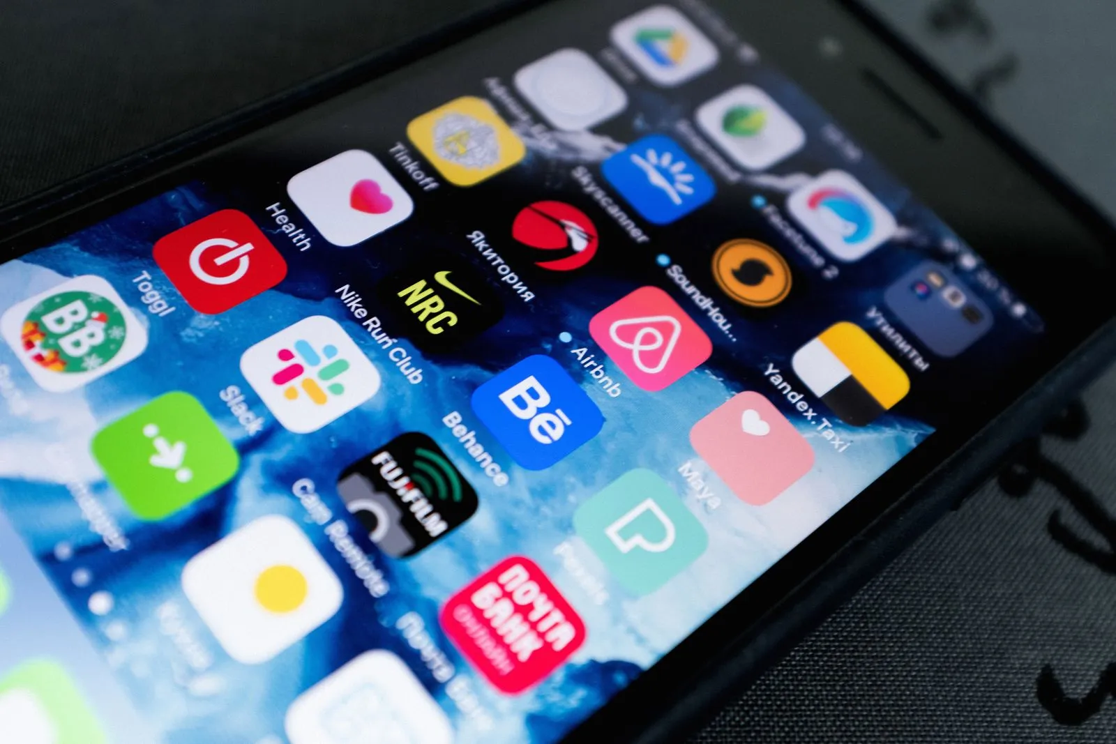 iOS App Development Cost in 2026: A Detailed Estimation