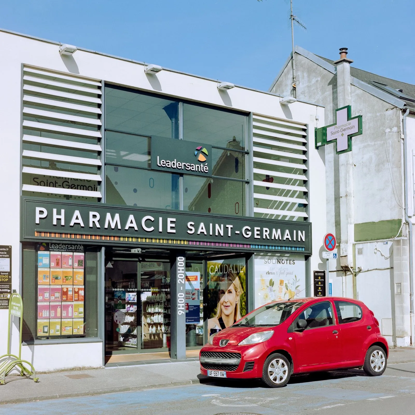 Feature-rich Pharmacy App Development: A Brief Overview